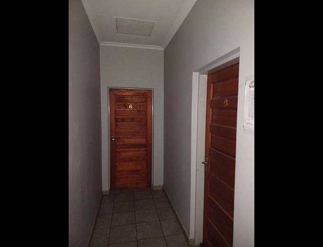 3 BEDROOM APARTMENT FOR SALE IN SUNNYSIDE